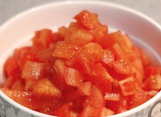 “The Great Tomato Egg Drop Soup Debate: To Filter or Not to Filter?”