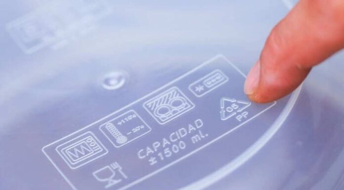 Can You Microwave Plastic Containers?