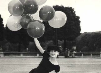 The Boring Shoe Style That Elevates Any Outfit