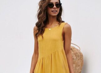 3 Outfits to Avoid When Traveling to Ensure You Don’t Become a Fashion “Disaster”