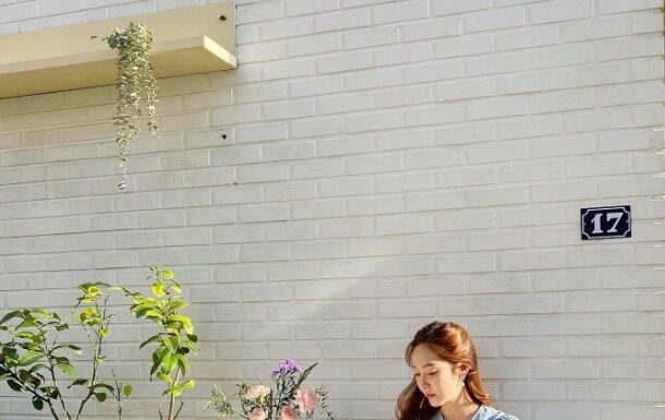 What to Wear on a Date: Captivating Outfit Ideas to Sweep Them Off Their Feet