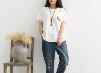 The Top 4 Unflattering and Outdated Jeans Styles to Avoid