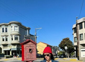 The Ultimate Style Guide: Jessica Jung’s 4 Tips for Rocking Jeans and Looking Your Best