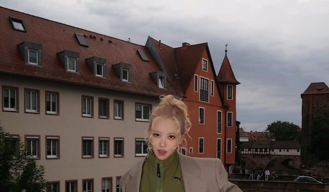 The Ultimate Guide to Autumn-Winter Fashion: Rosé’s Top Tips for a Stylish and Flattering Wardrobe