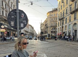 The Ultimate Style Statement: Sneakers with a Maxi Skirt