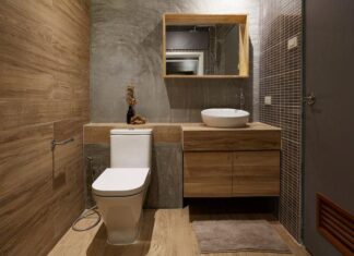 Why You Should Pour Hot Boiling Water Down Your Hotel Room Toilet Bowl Right After Checking In