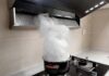 Why Is Your Kitchen Still Full of Grease Smoke, Even With the Range Hood On?