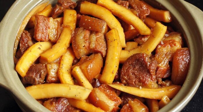 The Ultimate Guide to Coconut Braised Pork: A Flavorful, Mouth-Watering Delicacy to Tickle Your Taste Buds