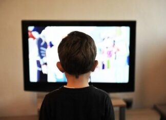 3 Tips to Help You Decide If It’s Time to Replace Your TV