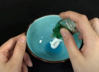 “The Magic Mix: Unlocking the Power of Essential Oils and Toothpaste”