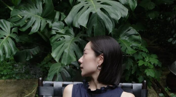 The Ultimate Fall Color: A Flattering Hue for All Skin Tones and Ages.