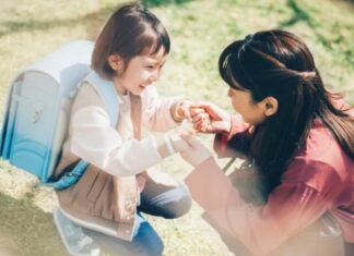 6 Smart Strategies for Parents to Nurture Intelligent, Self-Reliant, and Family-Oriented Children