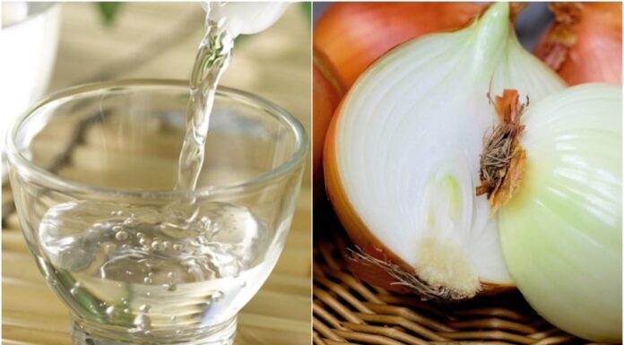 The Magic of White Vinegar and Onions: A Simple Trick for Every Home Chef