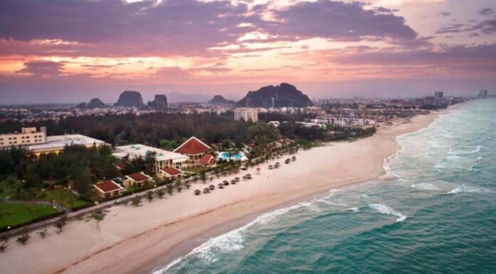 The Ultimate Guide to Non Nuoc Beach, Danang: A Comprehensive Travel Experience