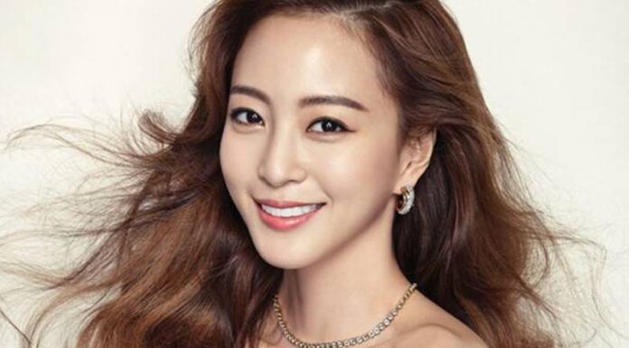 The 5 Facial Features That Are Said to Bring a Life of Wealth and Prosperity