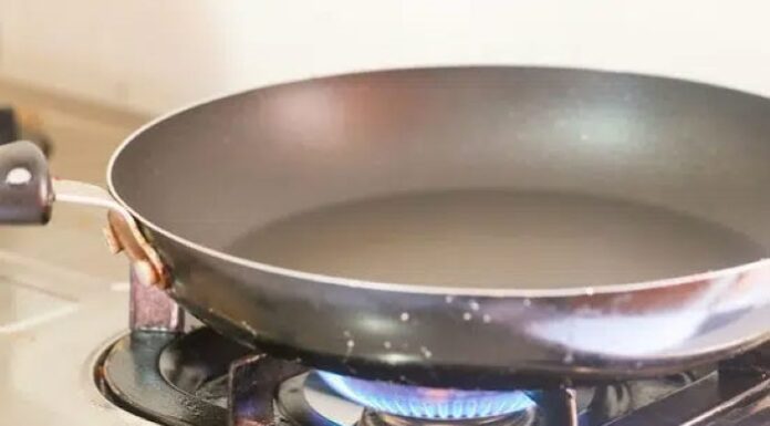 The 4 Common Mistakes When Using Non-Stick Pans That You Need to Avoid