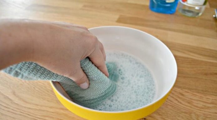 8 Super-Fast Wall Cleaning Hacks to Remove Stubborn Stains