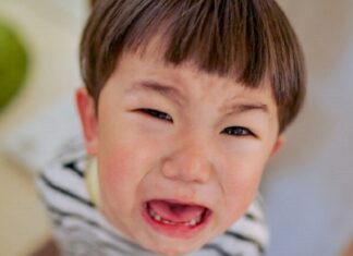 The Rebellious Child May Be Craving for Regular Doses of Love – Two Ways Parents Can Fill Their Kid’s Emotional Cup