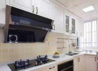 The Ultimate Guide to Kitchen Ventilation: Why Range Hoods Are a Must-Have for Every Home Chef
Uncover the secrets to a fresh and odor-free kitchen with this essential appliance.