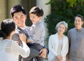 “An Unexpected Visit from Four Fortuitous Guests: A Tale of Transforming Luck and Abundant Wealth”