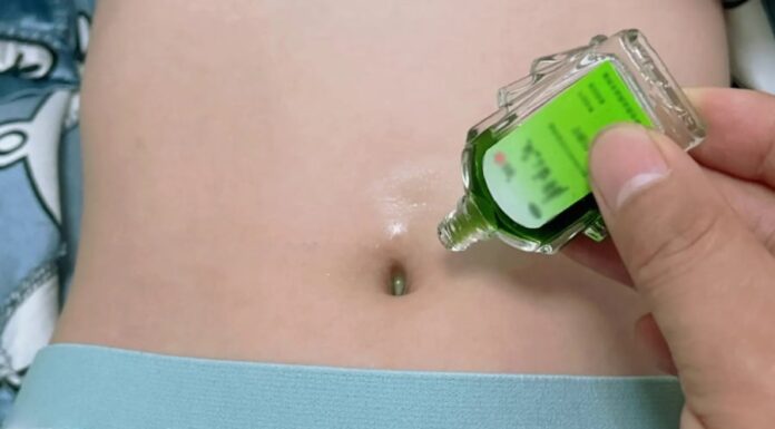 The Magic of a Drop of Essential Oil in Your Belly Button Before Bedtime