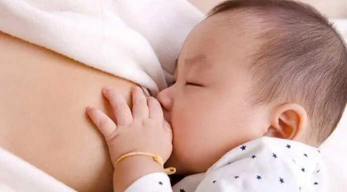 What is a Milk Rash? How Long Does it Last in Newborns?
