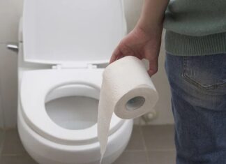 Why Put Toilet Paper in the Bowl Before You Go? I Wish I Knew This Sooner.