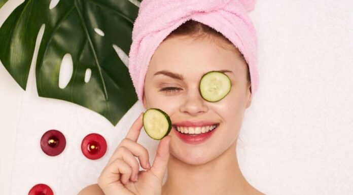 9 Quick and Easy Ways to Reduce Dark Circles Under Your Eyes