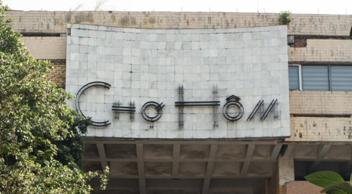 The Market in Hanoi’s Bustling District: An 80-Year Legacy of Selling a Single Specialty