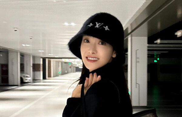 The Mask That Keeps Song Qian’s Skin Firm and Youthful at 37.