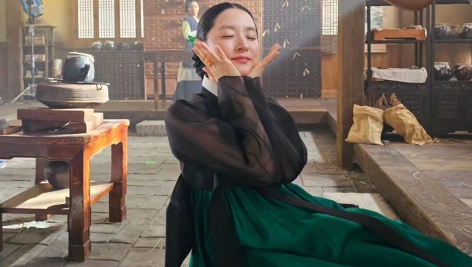 The Morning Rituals of Youthful Beauty: Unveiling the Secrets of Ageless Radiance