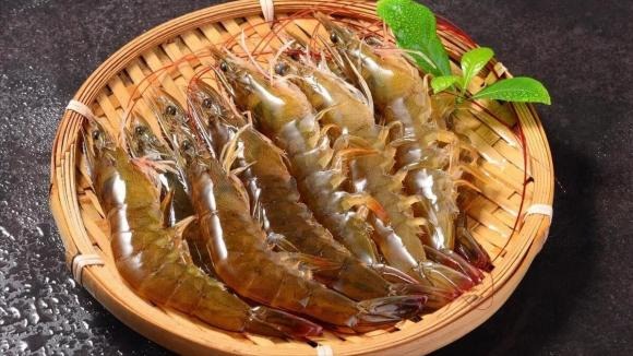 Is It Better to Choose Curved or Straight Fresh Shrimp? The Truth From an Old Fisherman.