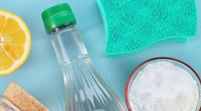 The Ultimate Guide to Cleaning Your Bathroom Floor: A Quick and Efficient Method