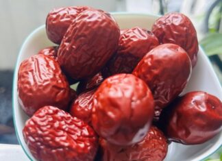 The Secret to a Flawless Complexion: 4 Superfoods to Detox and Nourish Your Liver