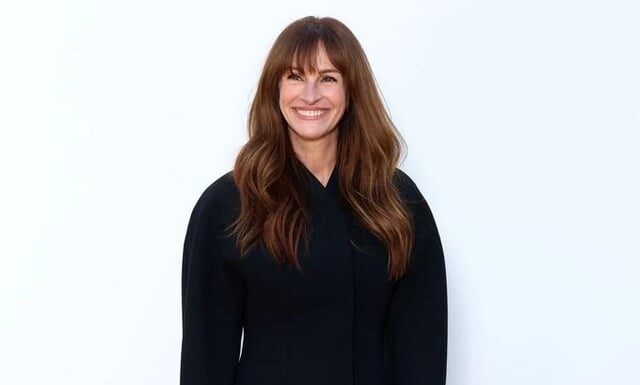 The Ultimate Guide to Longline Jackets: Elevating the Style Game for Women Over 40