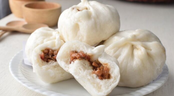 The Secret to Soft and Fluffy Steamed Buns: An Extra Step for Delicious Results