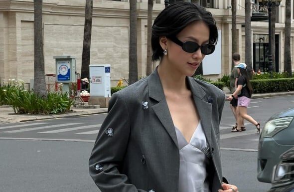 The Ultimate Guide to Mastering the Art of Blazer Styling: A Lesson from Vietnam’s Fashion Icons