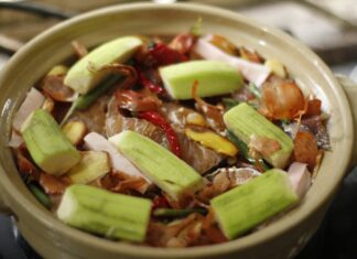 An Ocean of Flavors: Sea Bass with a Unique Green Banana Twist