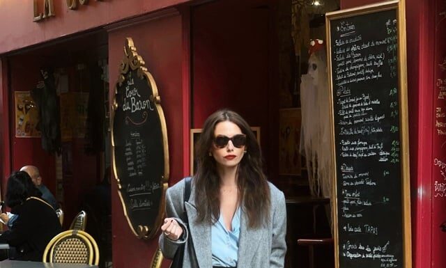 The Ultimate Guide to Mastering the French Chic Look: Skirt Edition