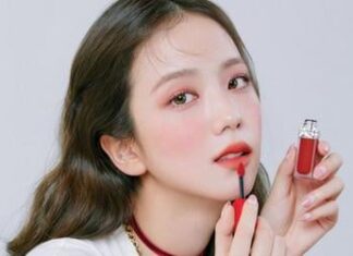 The Secret to Plump, Luscious Lips: A Guide to Achieving that K-Pop Star Pout