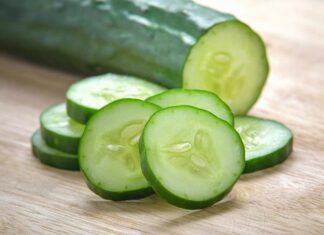 The Scary Truth About Eating Apples and Cucumbers With the Skin On — and Why You Should Stop Now