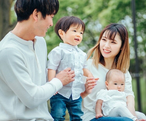 Is a Baby’s Looks Determined by Nature or Nurture? Experts Settle the Debate.