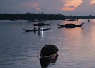 The Mystical Morning Market in Hue: A Unique Shopping Experience in the Heart of Vietnam’s Ancient Capital