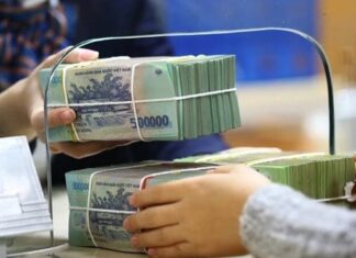 “The Saver’s Advantage: How to Maximize Your Interest Earnings, Even with Modest Savings”