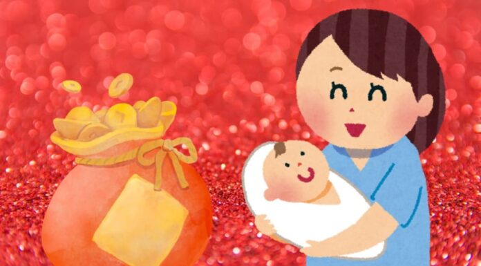 The Lucky Three: Unveiling the Auspicious Hours of the Wood Snake Baby’s Birth, Blessed by the Goddess of Mercy and the God of Wealth for a Life of Abundance.