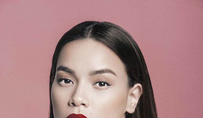 The Ultimate Guide to Ageless Beauty: 4 Hair Trends that Turn Back Time