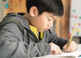 “6 Early Habits for Academic Success: A Parent’s Guide to Nurturing Lifelong Learners”