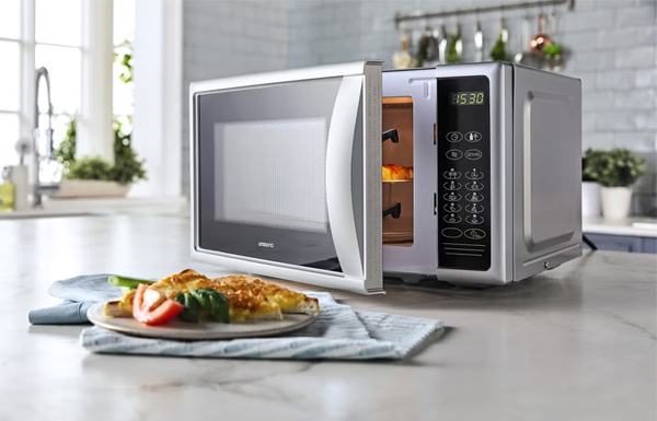 The 3 Don’ts of Microwave Usage