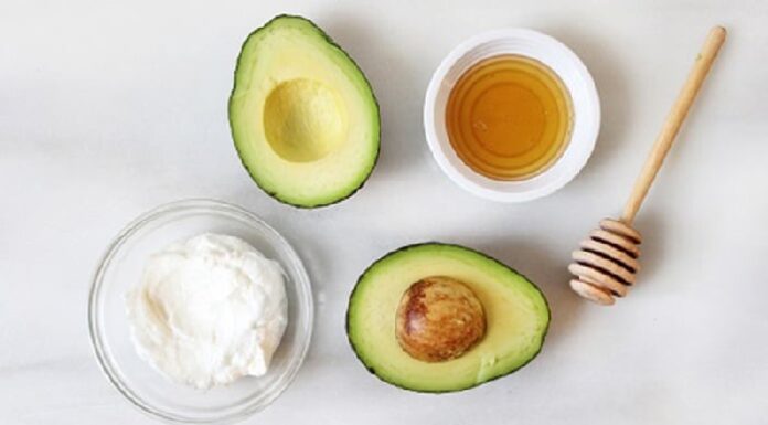 3 Winter Face Mask Recipes for Deep Hydration and a Supple, Flawless Complexion