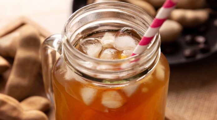 Is It Safe for Pregnant Women to Drink Roselle Flower Infused Water? Unveiling the Benefits of Roselle for Expectant Mothers.